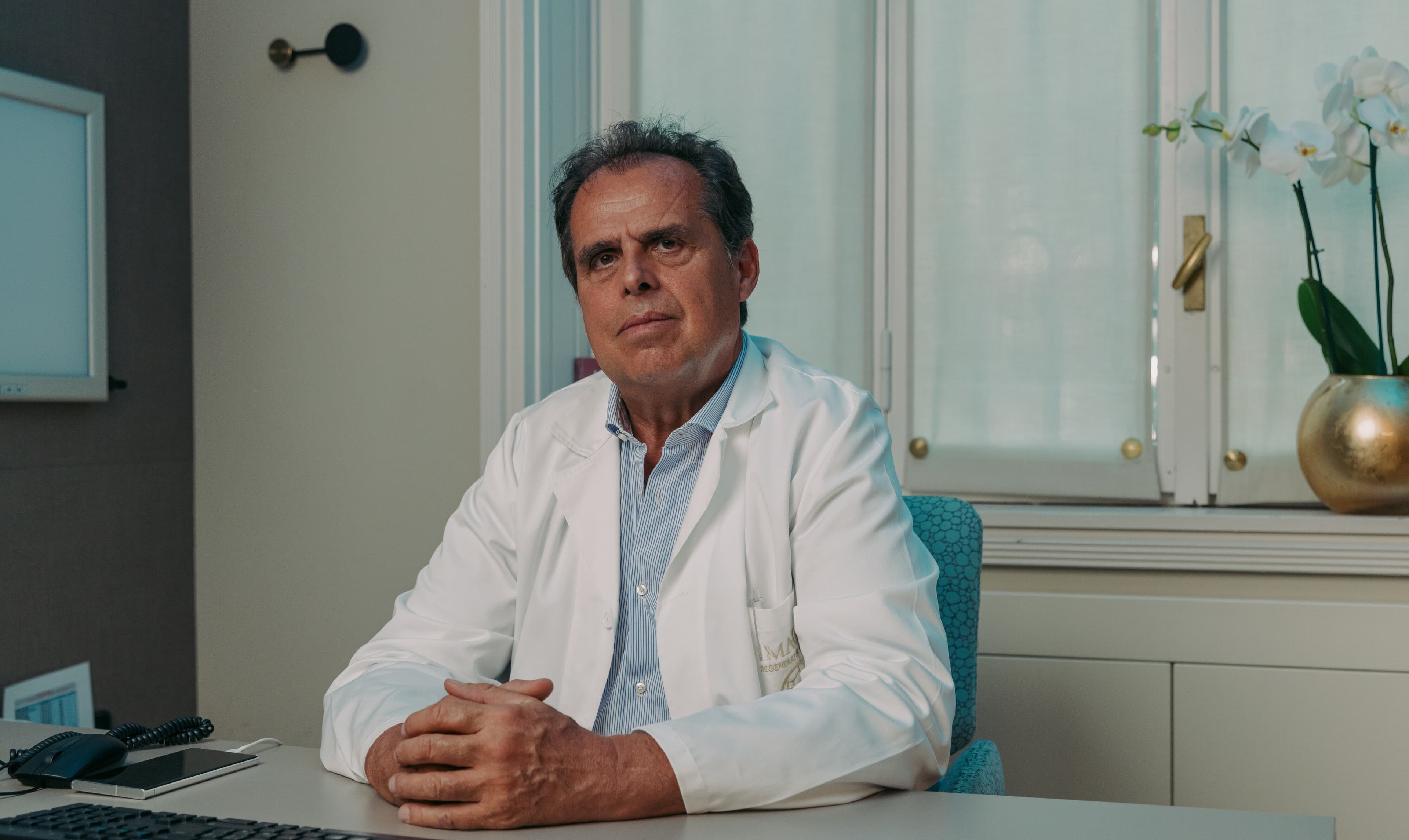 Drooping Eyelids: Surgery and Useful Tips